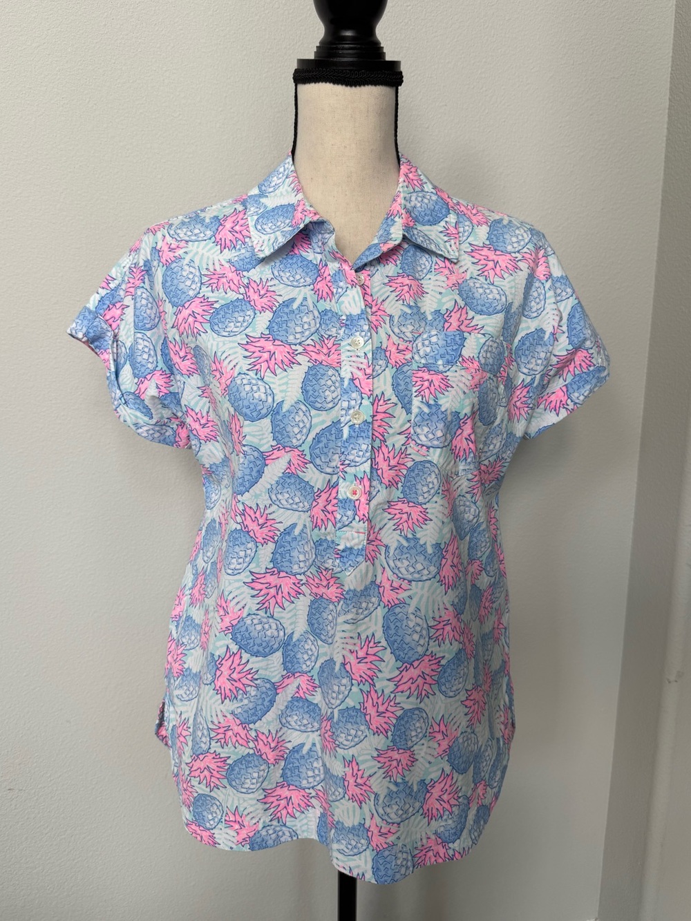 Vineyard Vines Pink & Blue Pineapple Short Sleeve Quarter Button-Down Shirt